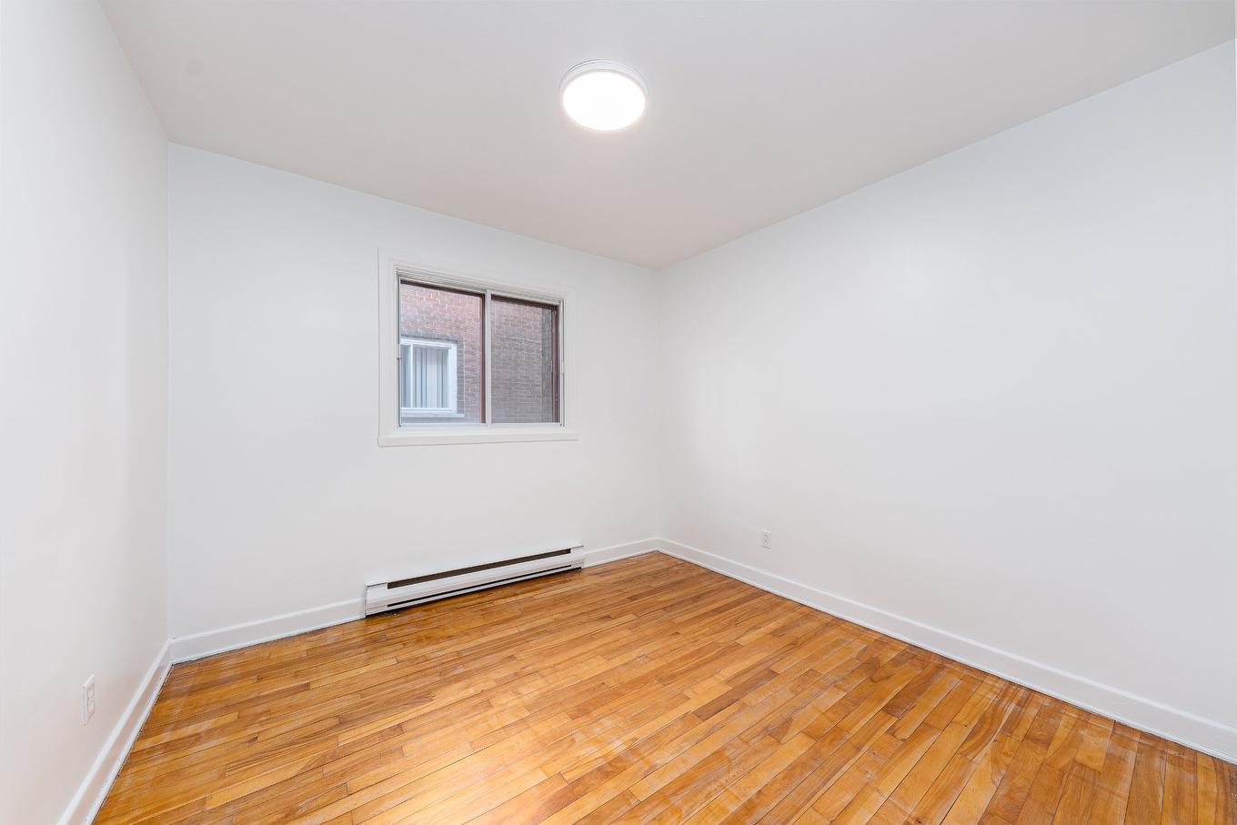 Bedroom - 3077 Rue Paul-Pau, Montréal (Mercier/Hochelaga-Maisonneuve), QC - Indoor Photo Showing Other Room
