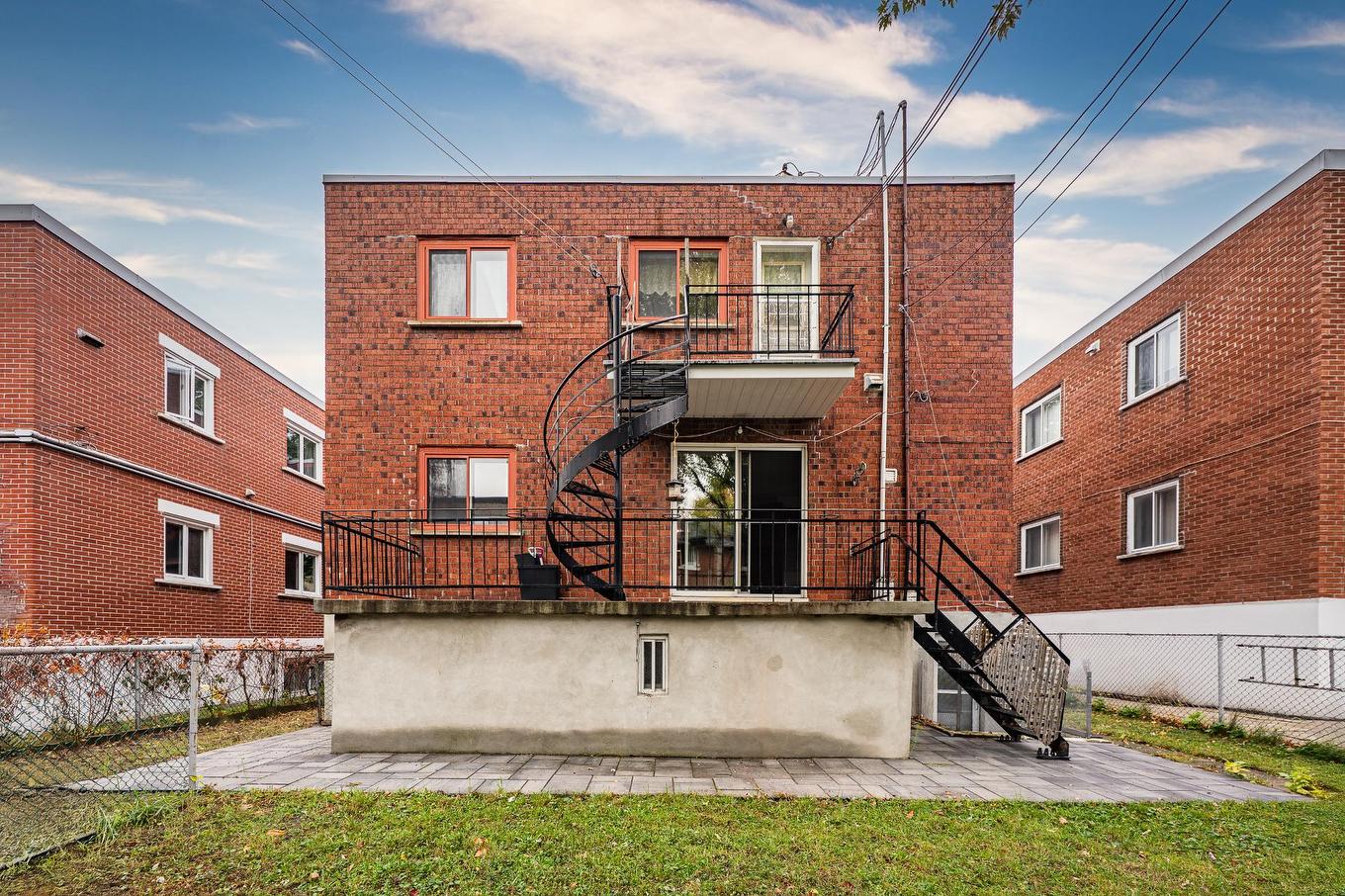 Back facade - 3077 Rue Paul-Pau, Montréal (Mercier/Hochelaga-Maisonneuve), QC - Outdoor With Exterior