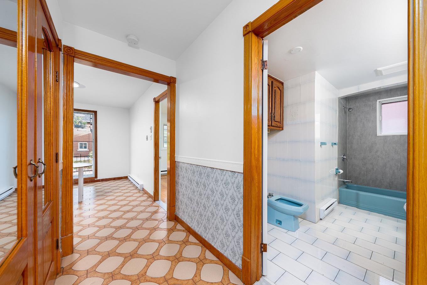 Hall - 3077 Rue Paul-Pau, Montréal (Mercier/Hochelaga-Maisonneuve), QC - Indoor Photo Showing Other Room