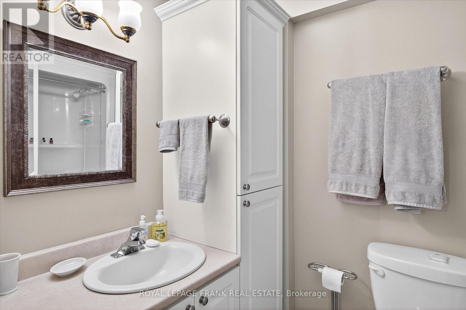 1162 Summit Drive, Peterborough (Otonabee Ward 1), ON - Indoor Photo Showing Bathroom