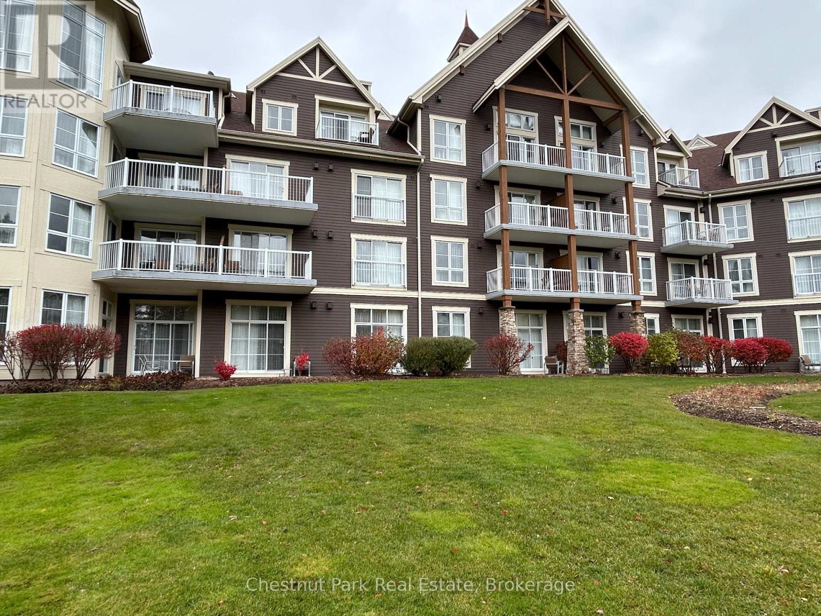 165 - 220 Gord Canning Drive, Blue Mountains, ON - Outdoor With Facade