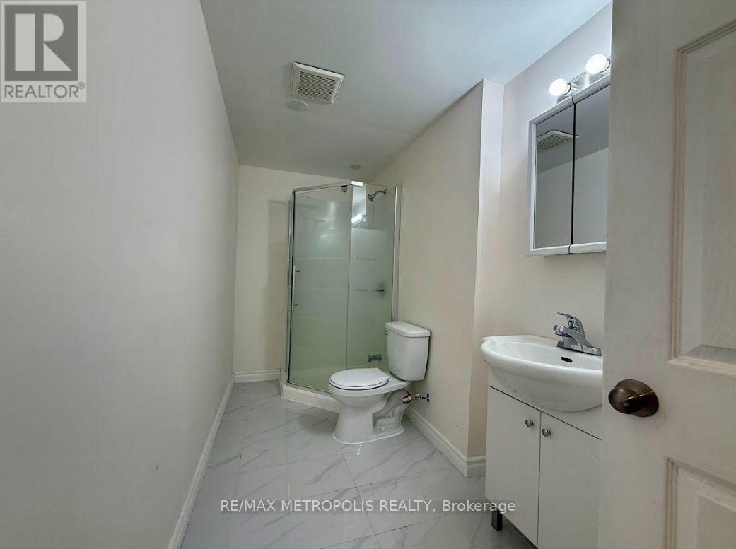 Bsmt - 1418 Gord Vinson Avenue, Clarington, ON - Indoor Photo Showing Bathroom