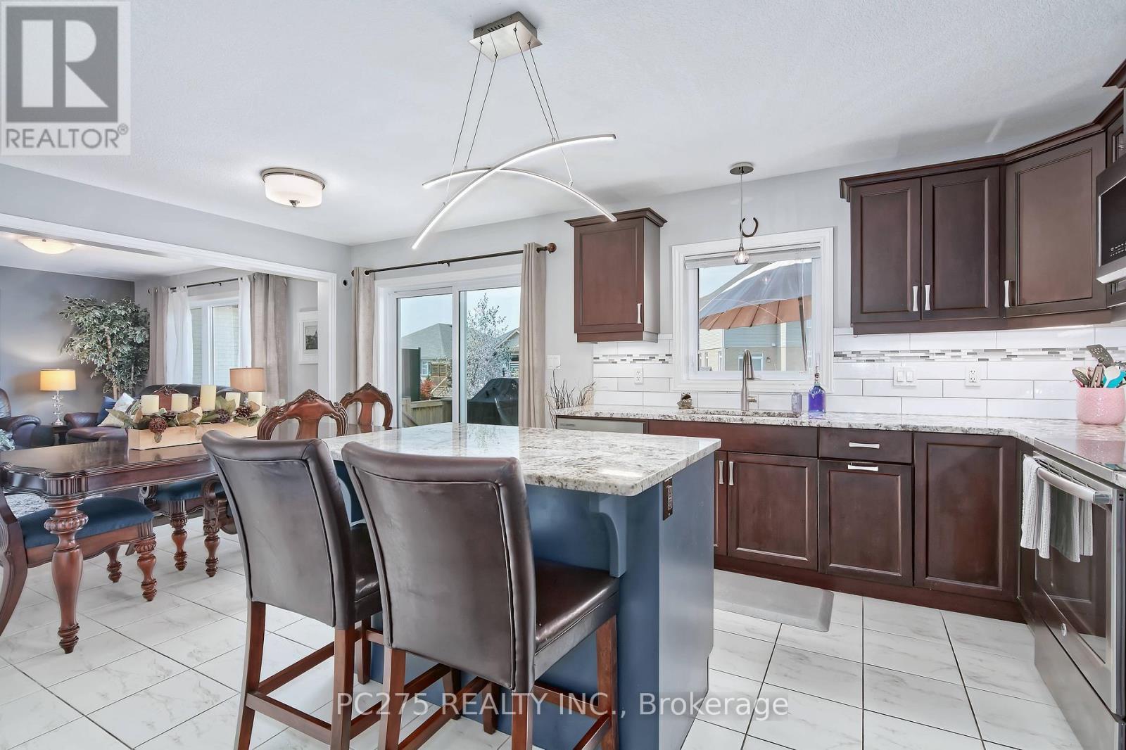 20 Honey Bend, St. Thomas, ON - Indoor