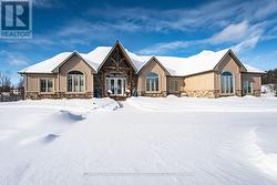 1372 DIVISION ROAD E Severn, ON L3V 0X8