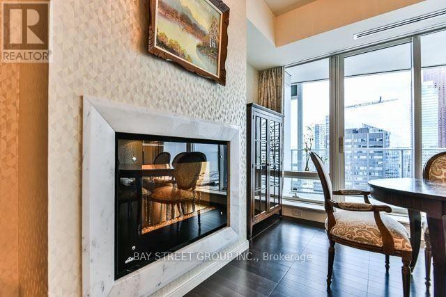 4207 - 180 University Avenue, Toronto, ON - Indoor Photo Showing Other Room