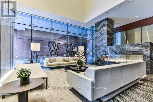 4207 - 180 University Avenue, Toronto, ON - Indoor Photo Showing Other Room