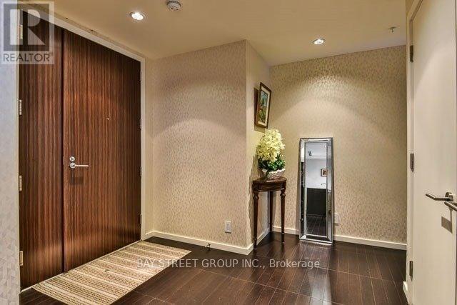 4207 - 180 University Avenue, Toronto, ON - Indoor Photo Showing Other Room