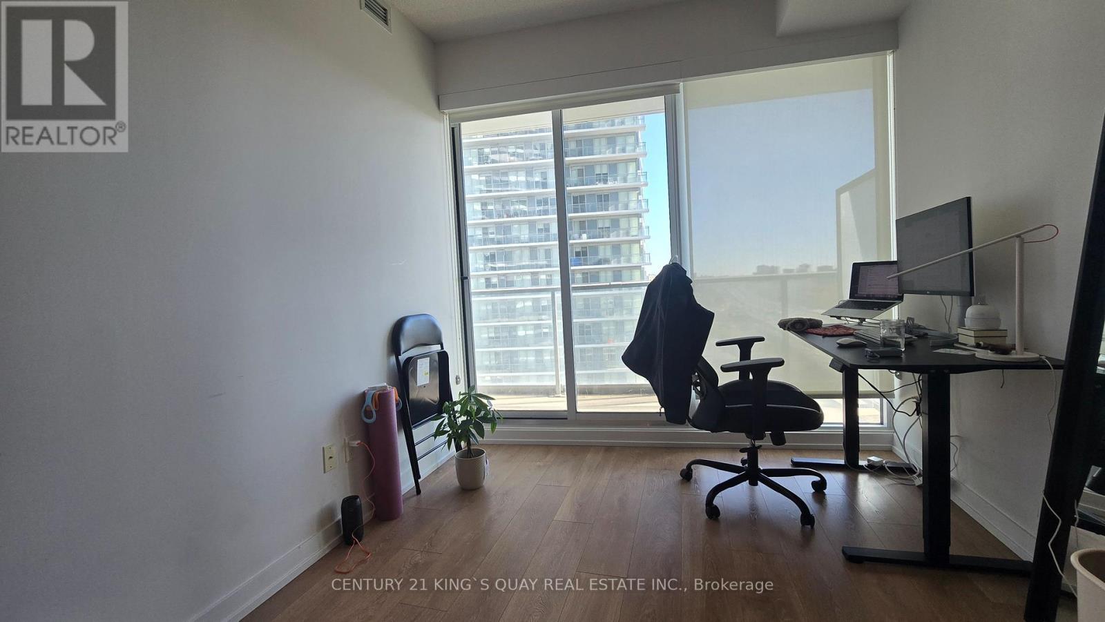1708 - 115 Mcmahon Drive, Toronto, ON - Indoor Photo Showing Office