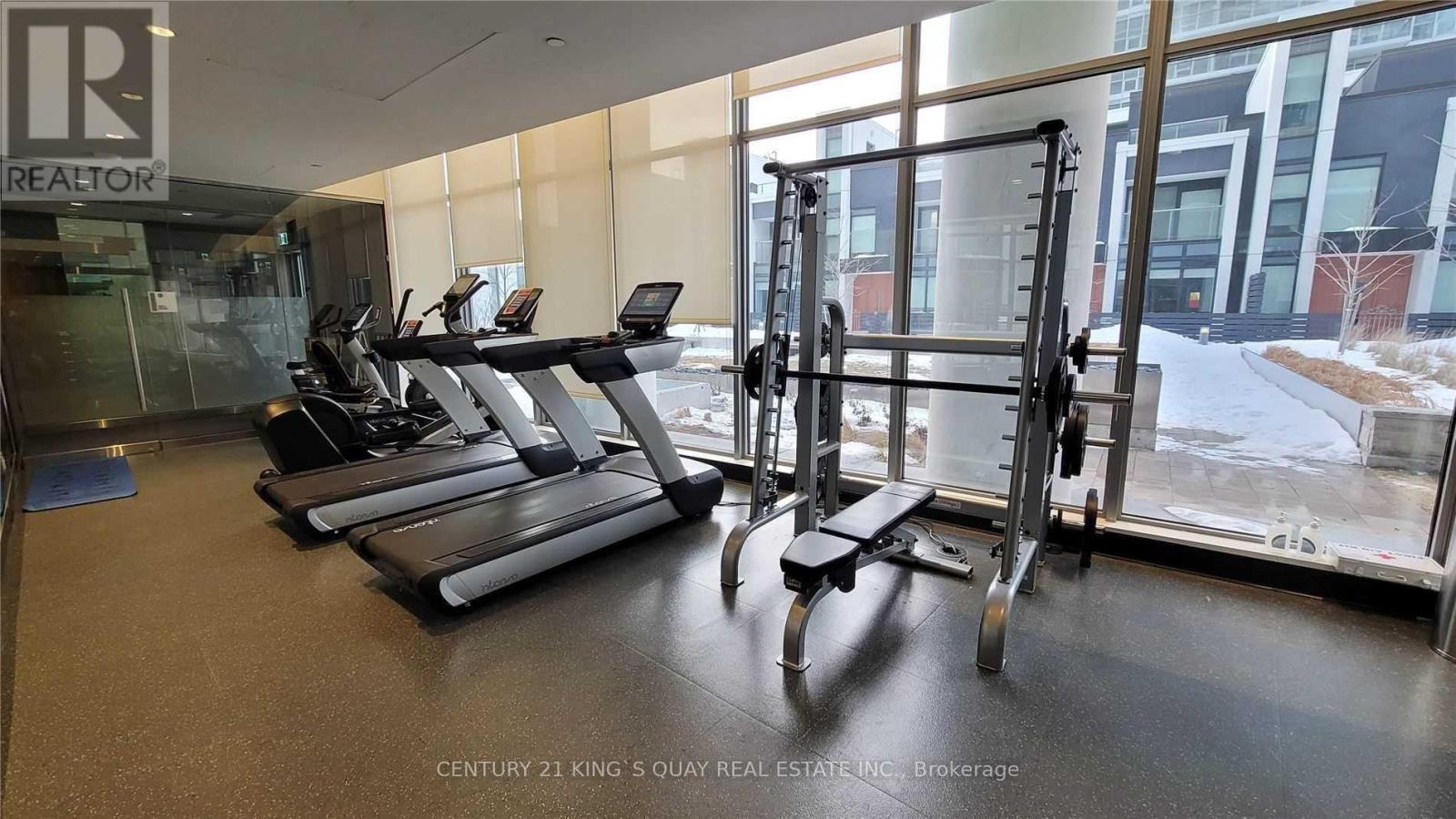 1708 - 115 Mcmahon Drive, Toronto, ON - Indoor Photo Showing Gym Room