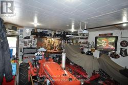 Garage -