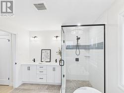 Ensuite -