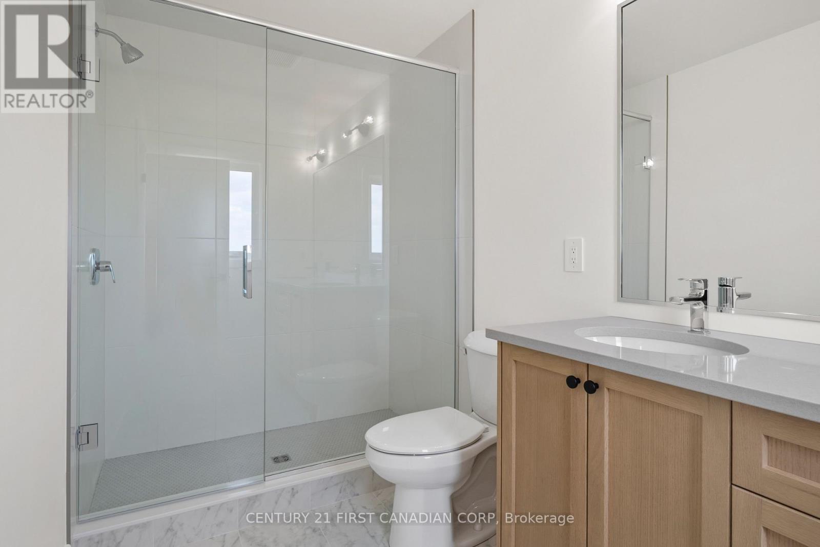 147-43(55) Scotts Drive, Lucan Biddulph (Lucan), ON - Indoor Photo Showing Bathroom