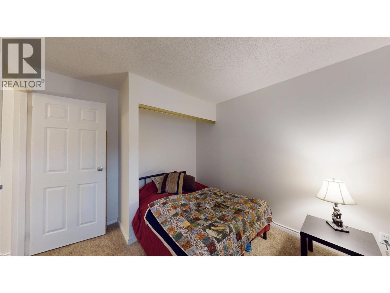101A 1335 Alpine Drive, Elkford, BC - Indoor Photo Showing Bedroom