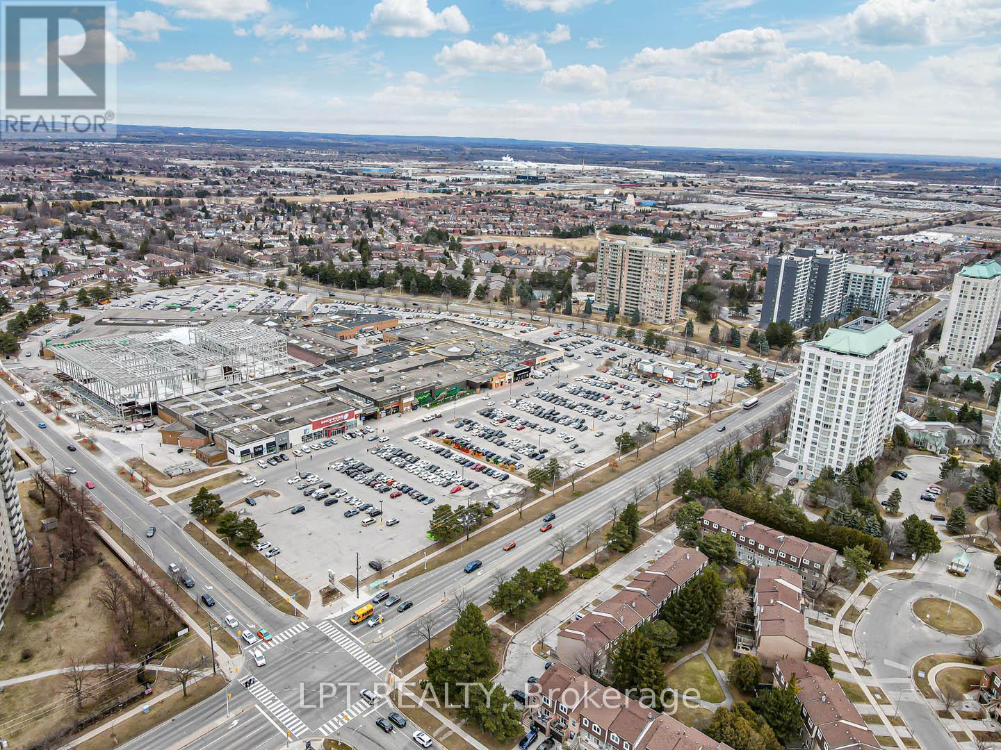 1003 - 5001 Finch Avenue E, Toronto, ON - Outdoor With View