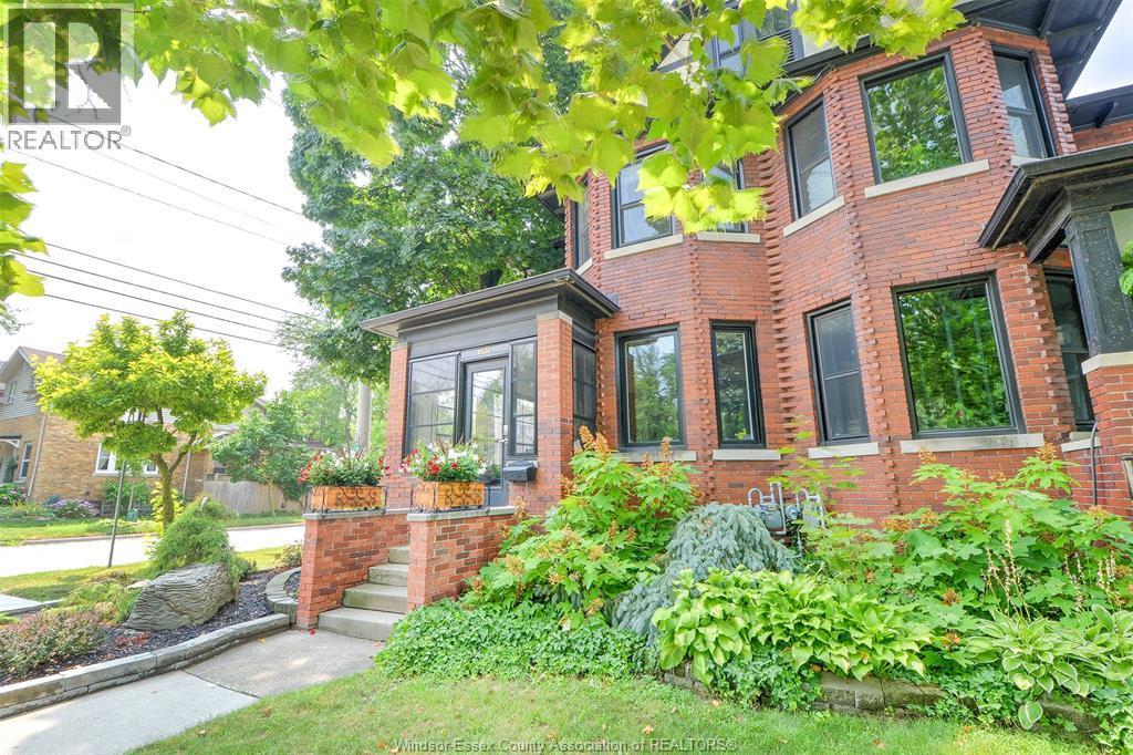 1097 Chilver Road, Windsor, ON - Outdoor