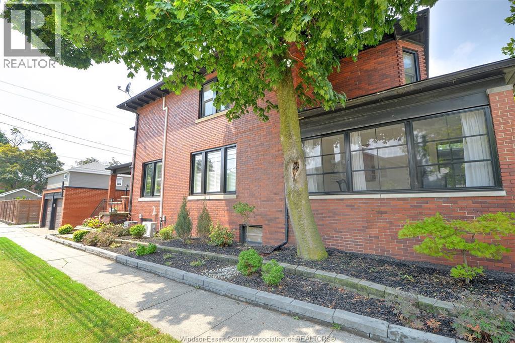 1097 Chilver Road, Windsor, ON - Outdoor