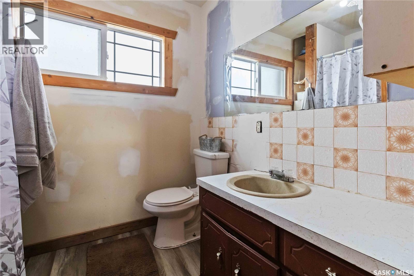 Nw27 -45-6 W 3Rd 40 Highway, Blaine Lake, SK - Indoor Photo Showing Bathroom