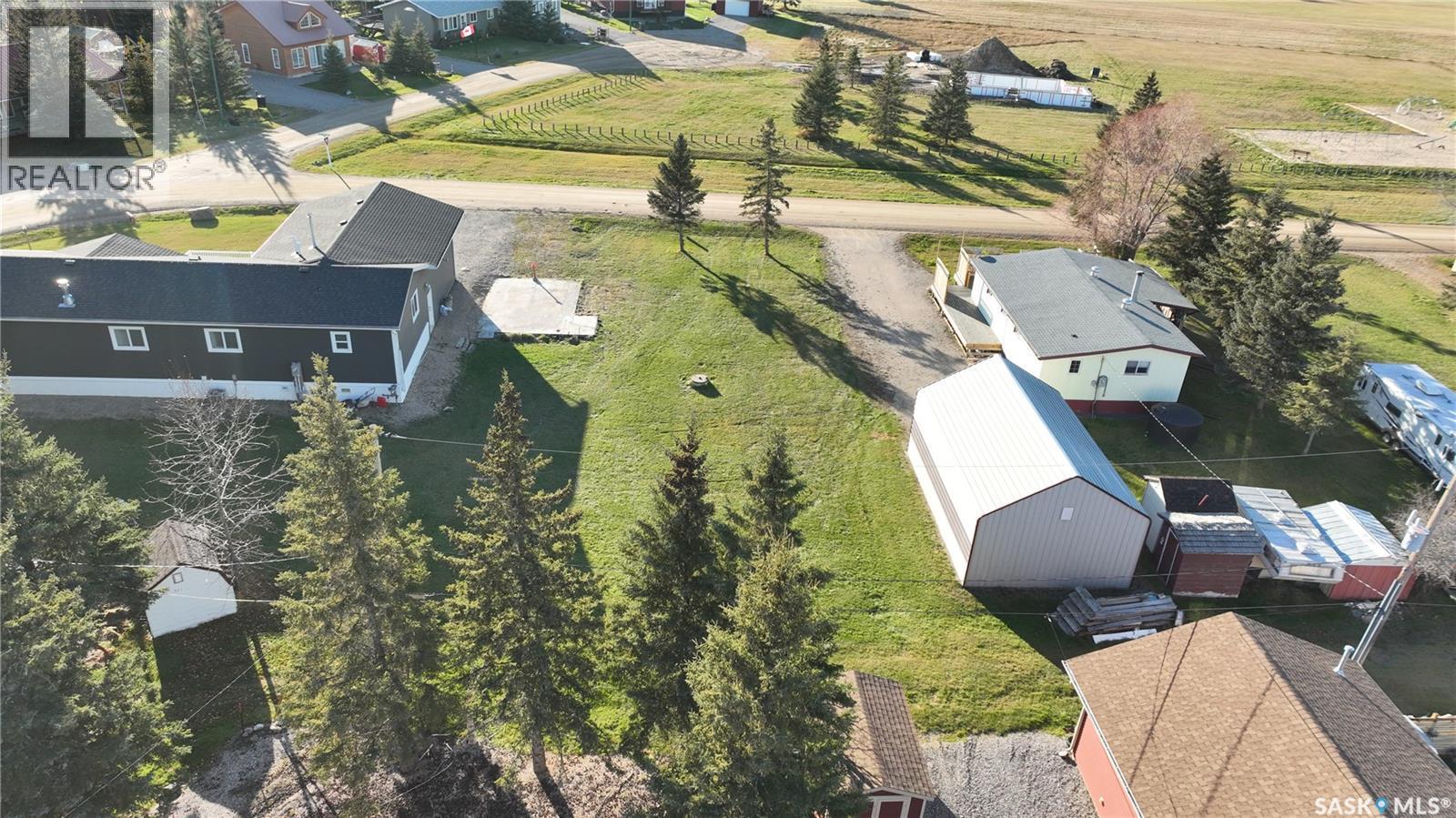 #6 Pine Crescent, Candle Lake, SK