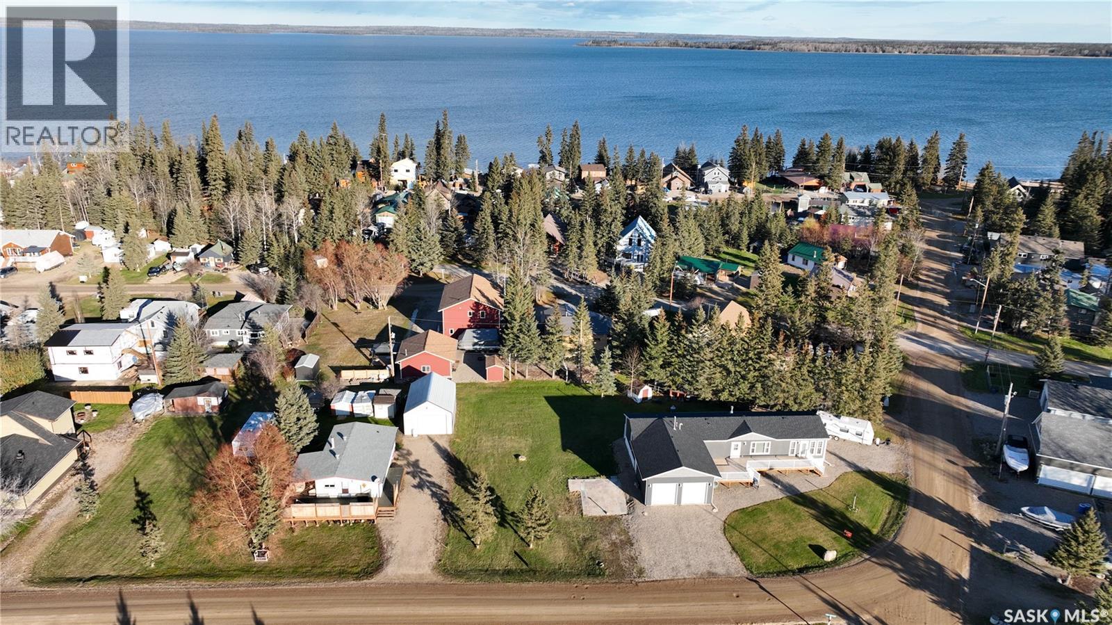 #6 Pine Crescent, Candle Lake, SK