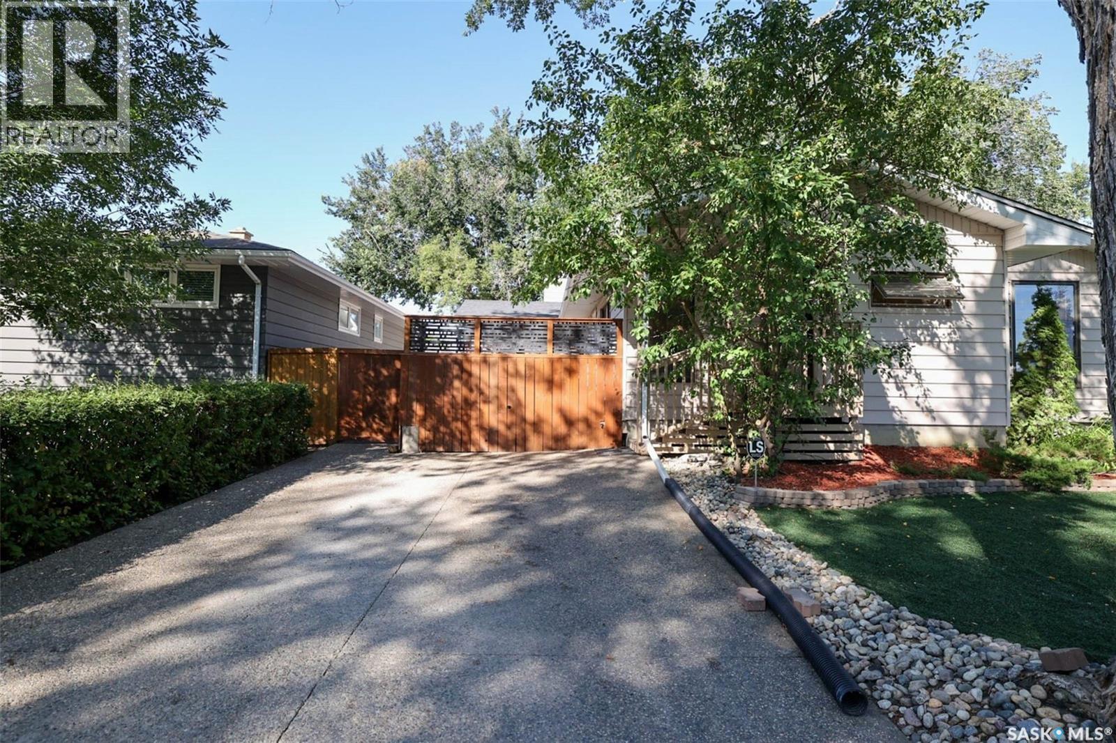 3428 Wascana Street, Regina, SK - Outdoor