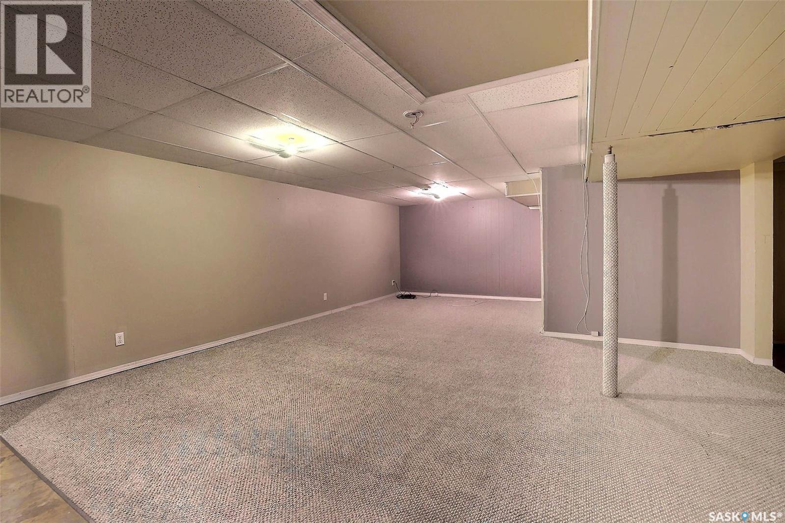 3428 Wascana Street, Regina, SK - Indoor