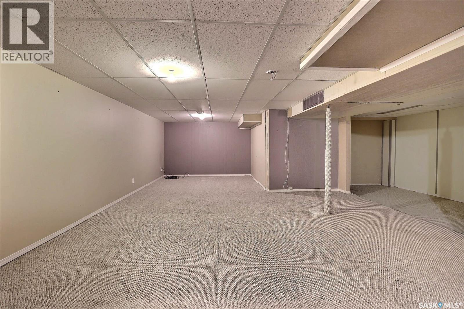 3428 Wascana Street, Regina, SK - Indoor