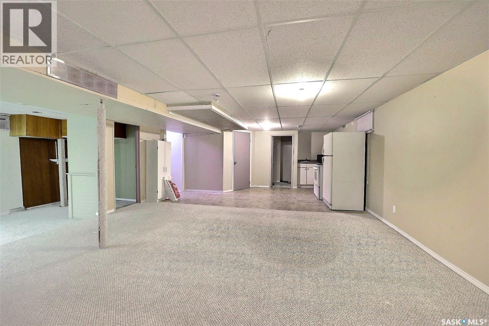 3428 Wascana Street, Regina, SK - Indoor