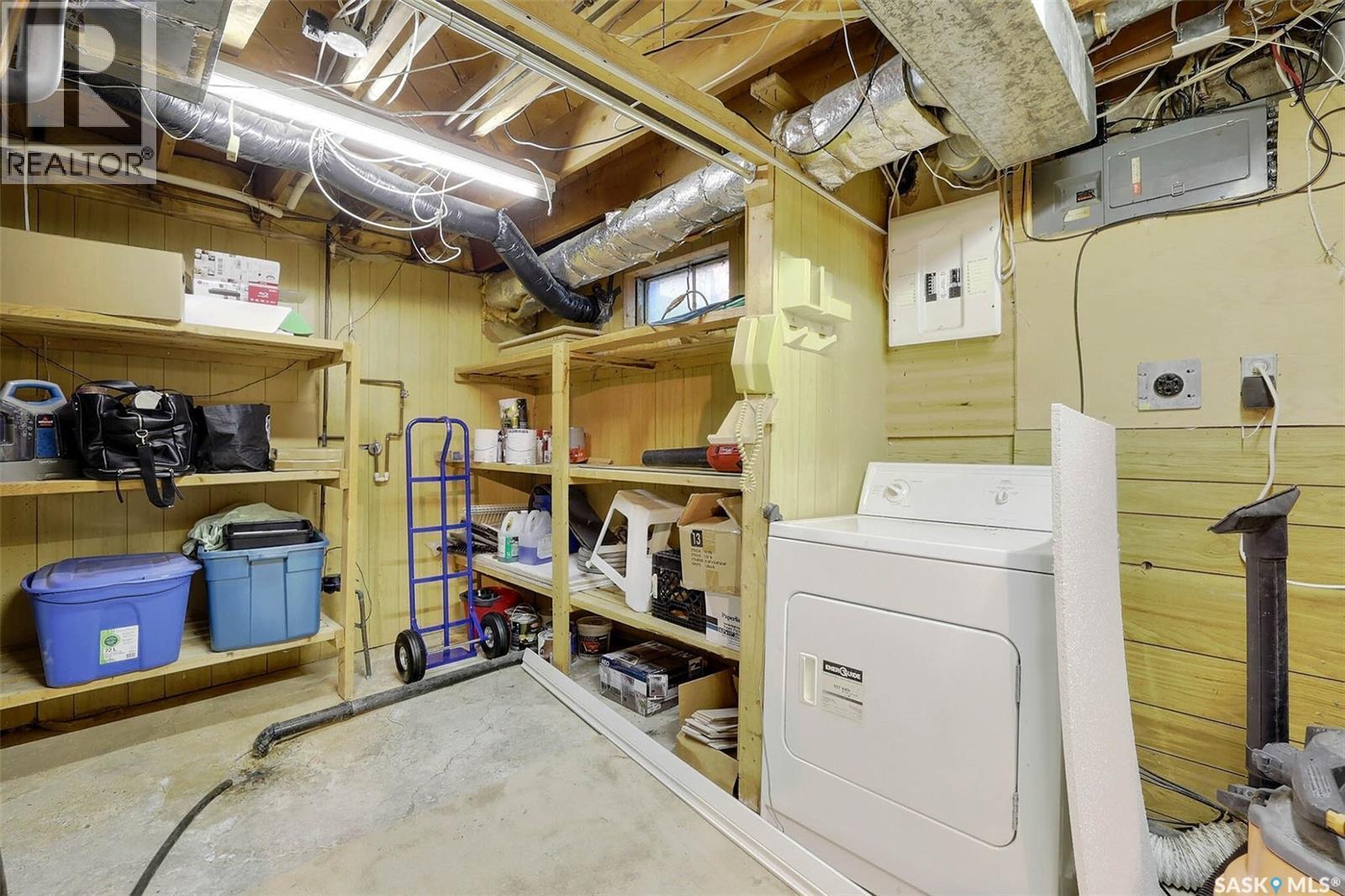 3428 Wascana Street, Regina, SK - Indoor Photo Showing Basement
