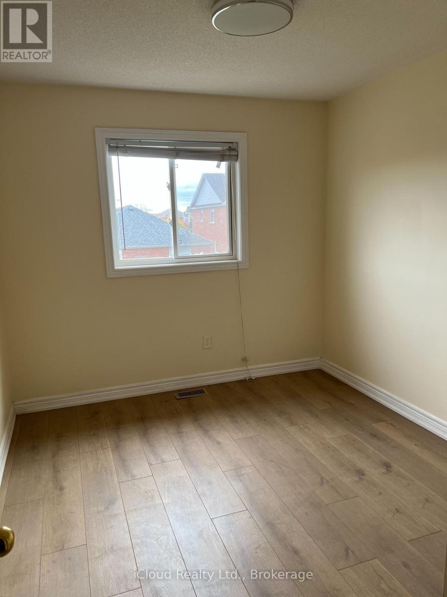 3956 Manatee Way, Mississauga, ON - Indoor Photo Showing Other Room