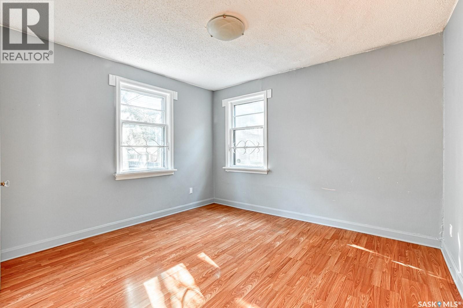 1343 Queen Street, Regina, SK - Indoor Photo Showing Other Room