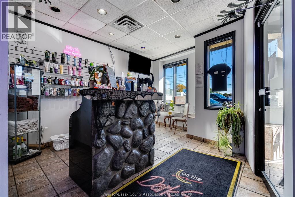 4756 Tecumseh Road, Windsor, ON