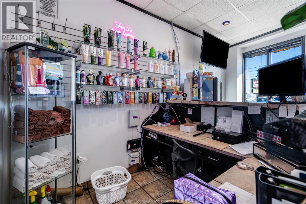 4756 Tecumseh Road, Windsor, ON