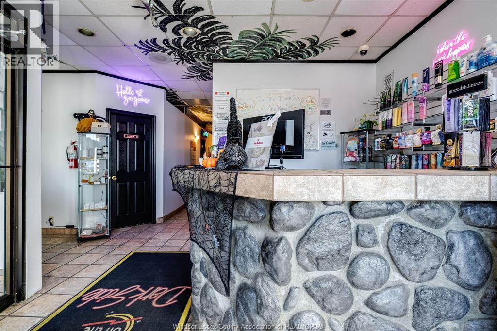 4756 Tecumseh Road, Windsor, ON