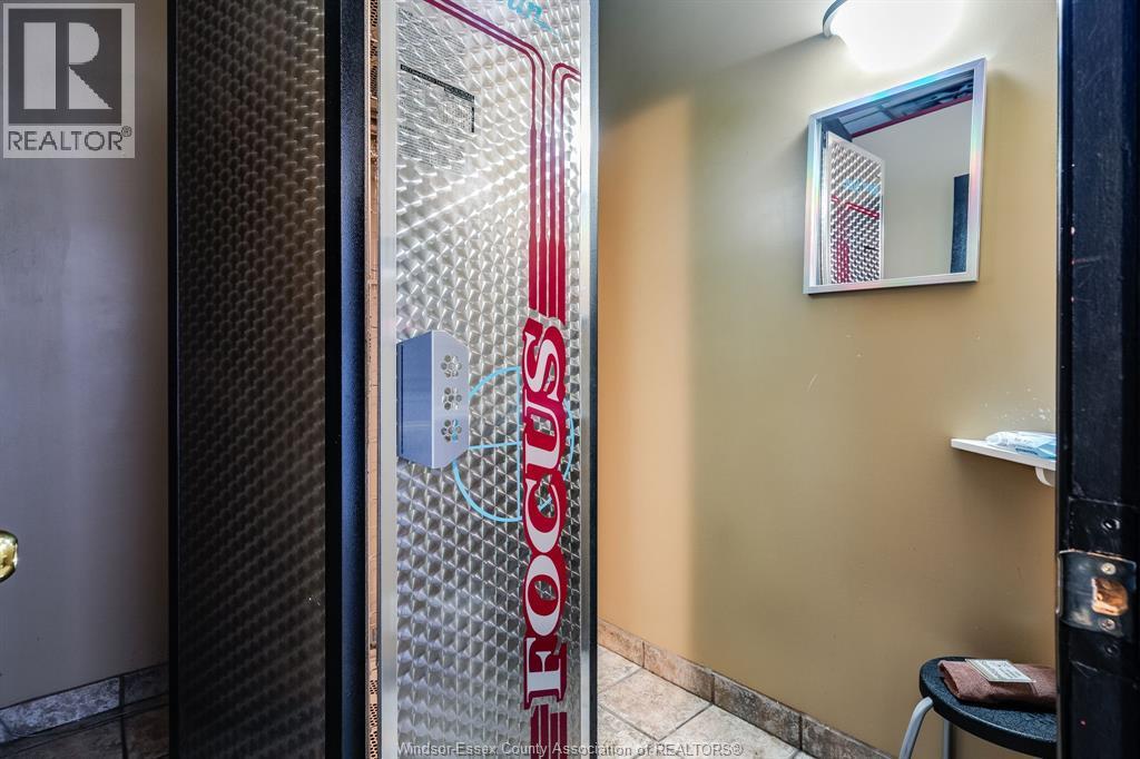 4756 Tecumseh Road, Windsor, ON