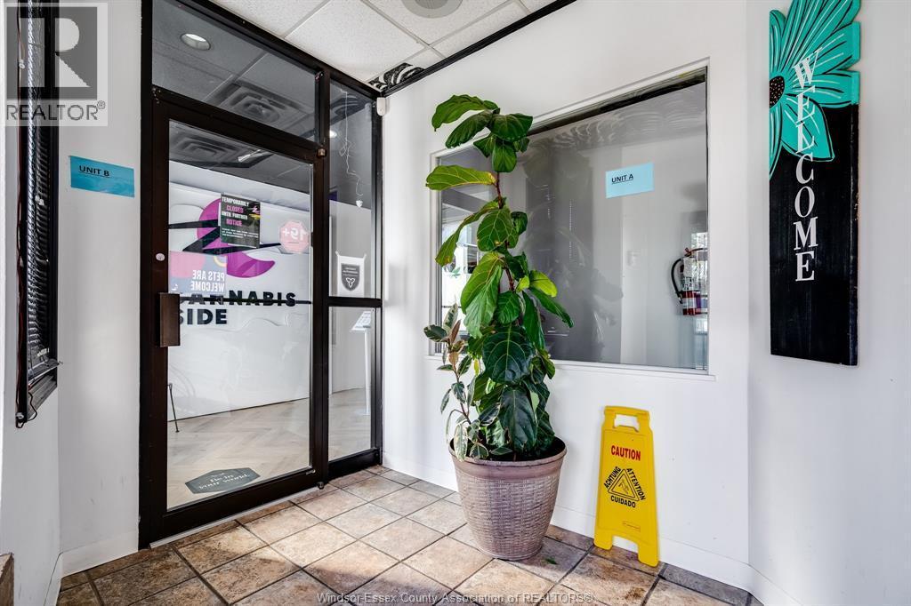 4756 Tecumseh Road, Windsor, ON