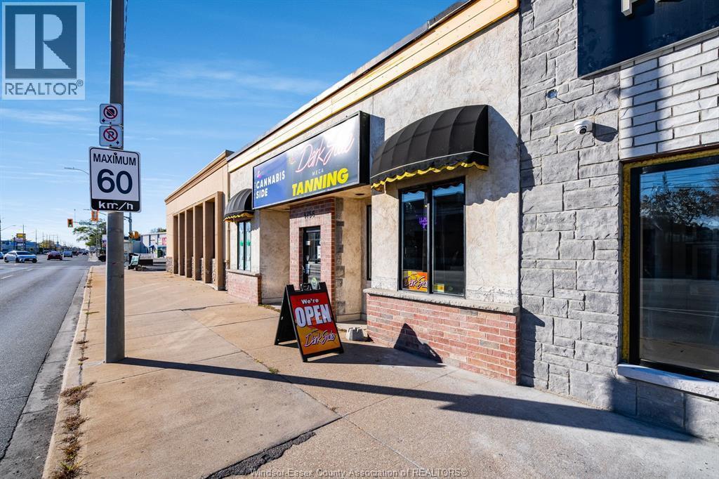 4756 Tecumseh Road, Windsor, ON