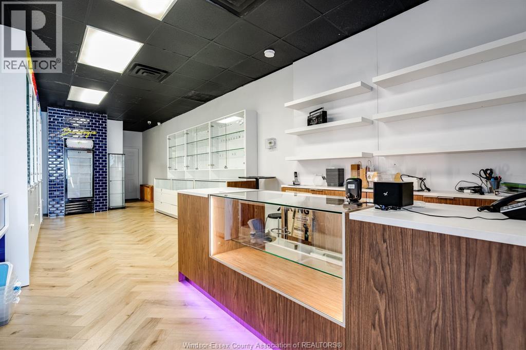 4756 Tecumseh Road, Windsor, ON