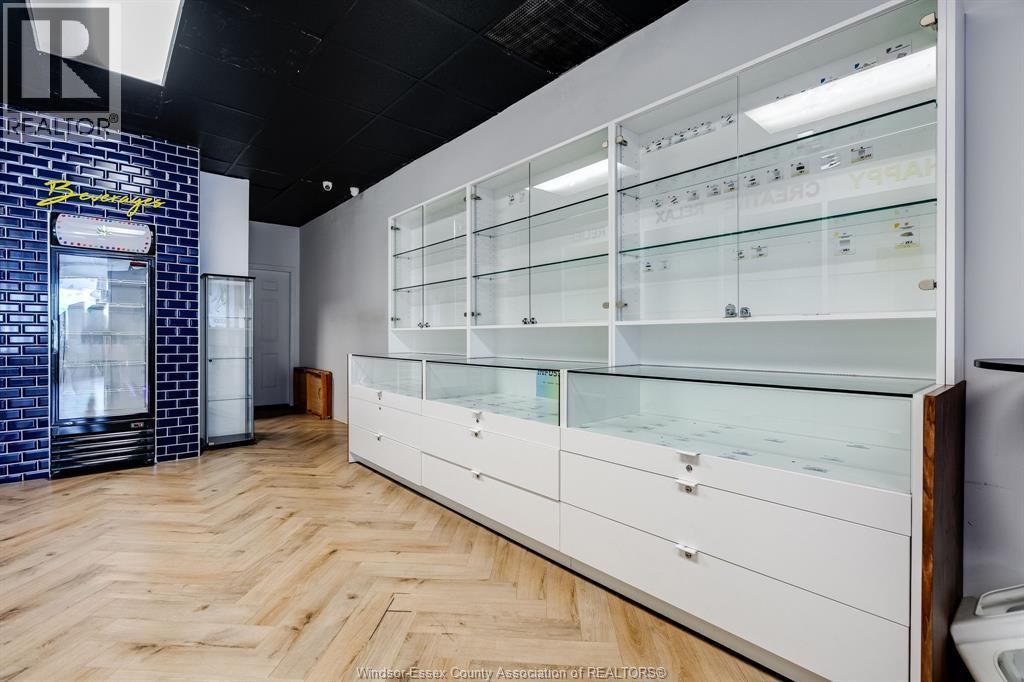 4756 Tecumseh Road, Windsor, ON