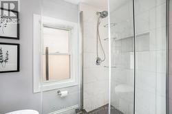 Renovated main bathroom -