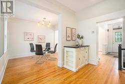 Flexible living space off the kitchen -