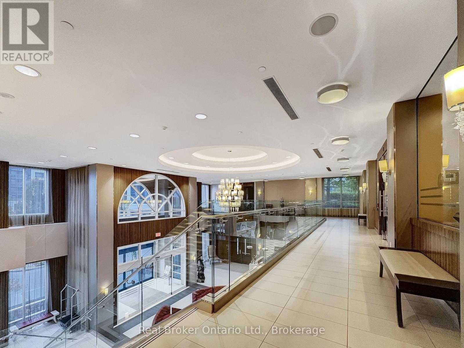 1724 - 2 Eva Road, Toronto (Etobicoke West Mall), ON - Indoor Photo Showing Other Room