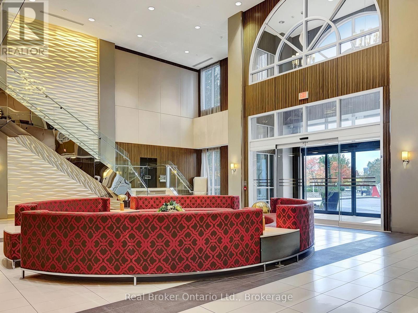 1724 - 2 Eva Road, Toronto (Etobicoke West Mall), ON - Indoor Photo Showing Other Room