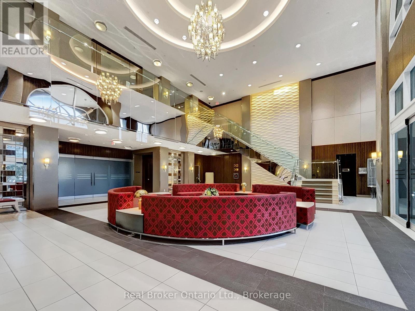 1724 - 2 Eva Road, Toronto (Etobicoke West Mall), ON - Indoor Photo Showing Other Room