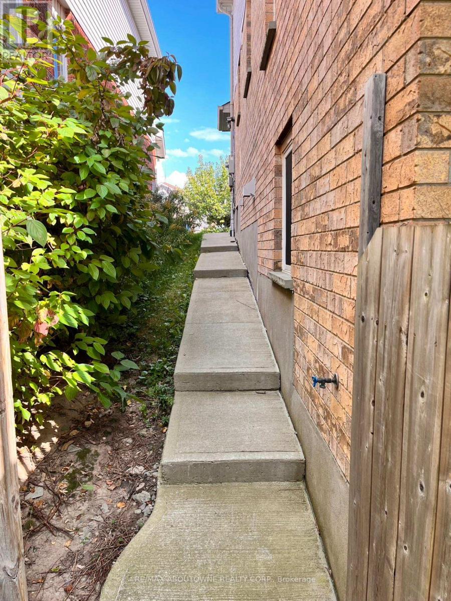 3 Drohan Drive, Guelph, ON - Outdoor