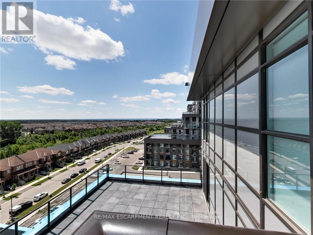 811 - 470 Dundas Street E, Hamilton, ON - Outdoor With View
