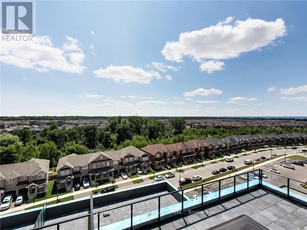 811 - 470 Dundas Street E, Hamilton, ON - Outdoor With View