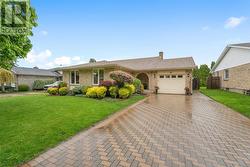 10 BELAIR DRIVE St. Catharines (Port Dalhousie), ON L2N 6W5