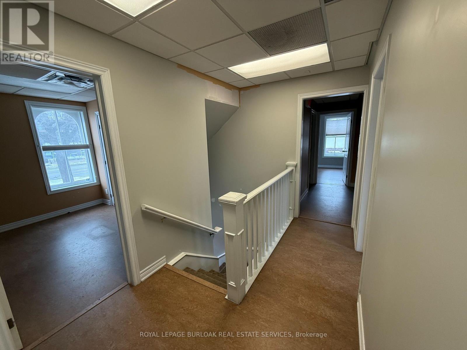 446 Plains Road E, Burlington, ON