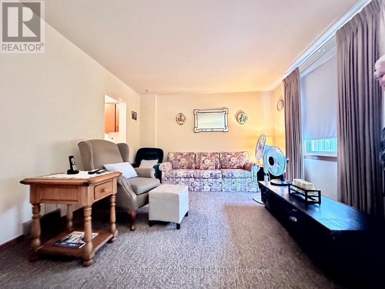 35 Orchard Place, Chatham-Kent, ON - Indoor