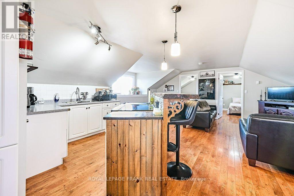 16121 Island Road, Scugog, ON